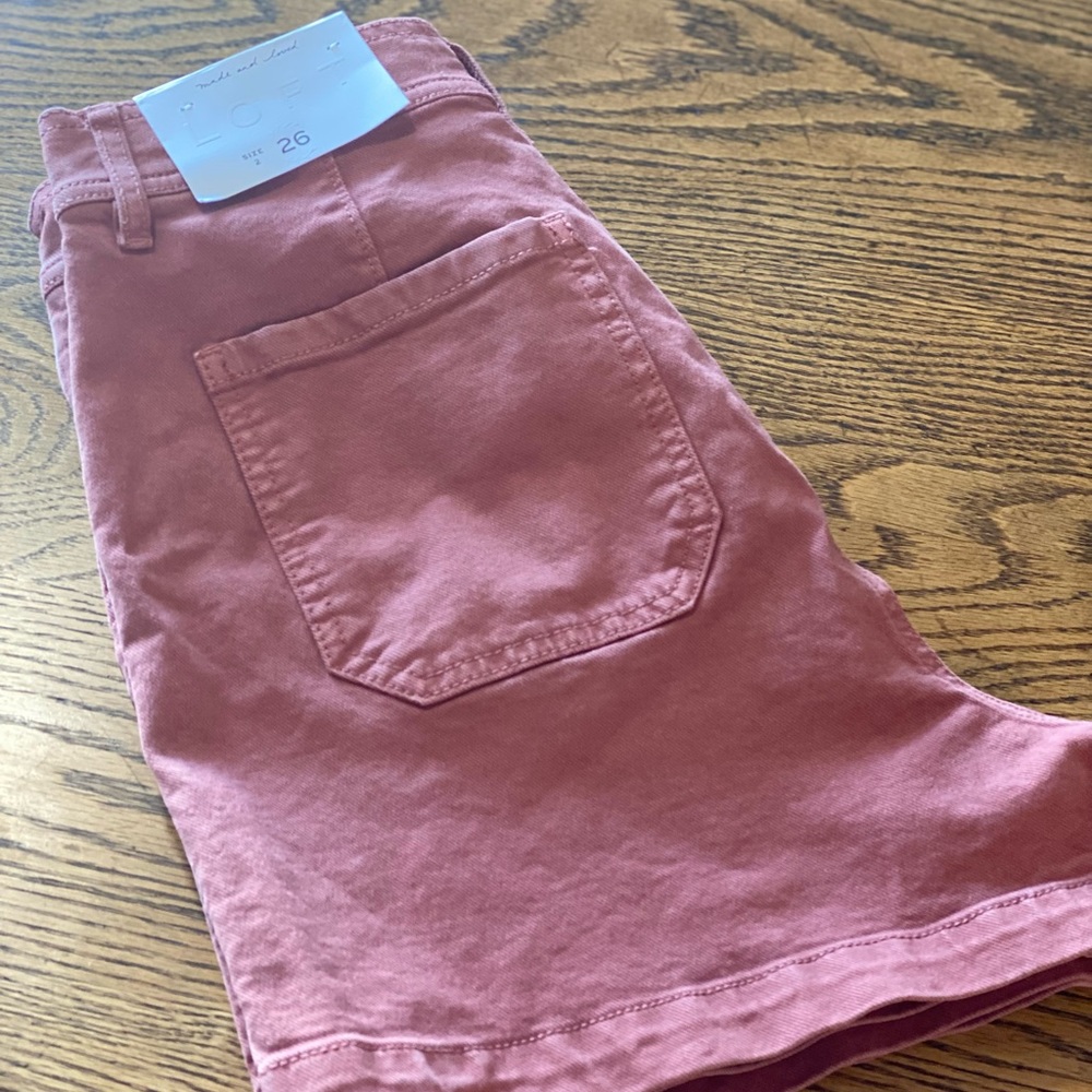 Welt pocket denim shorts